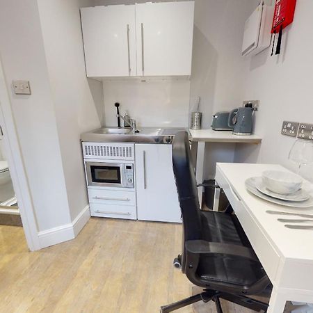 1 Castle Yard Apartment Coventry Room photo