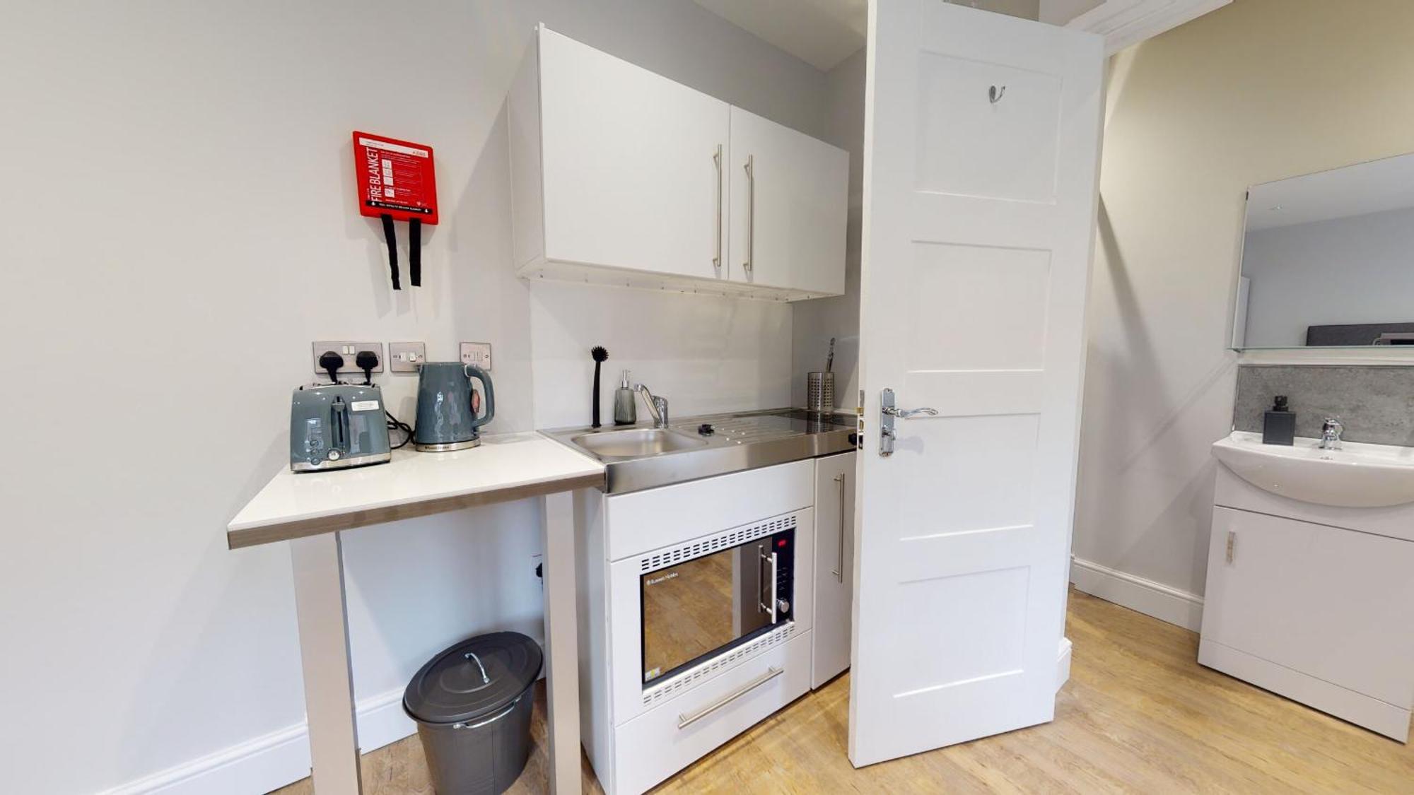 1 Castle Yard Apartment Coventry Room photo
