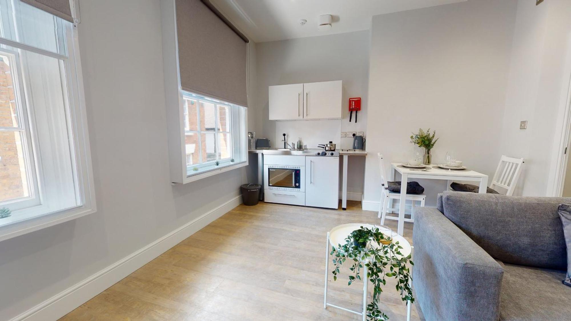 1 Castle Yard Apartment Coventry Room photo
